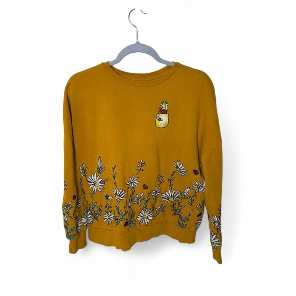 Disney Winnie the Pooh Wildflower Embroidered Sweater Yellow Women XS oversized